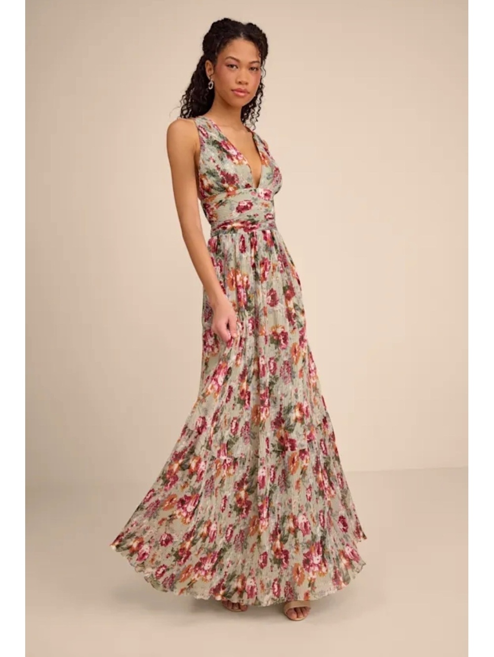 Lulus Leora Sage Floral Pleated Tiered Maxi Dress NWT Wedding Guest